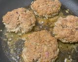 A picture of step 4 of The Ultimate American Beef burger.