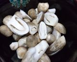 Hình bước làm 1 của món Canh măng chua chay