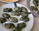 Foto del paso 5 de la receta: Croquetas de espinacas y piñones