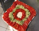 Une image de l'étape 5 de Salade de tomates, courgette, olives, feta et persil.