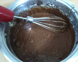 Foto del paso 7 de la receta: Bizcocho de chocolate con helado de vainilla