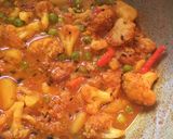 A picture of step 6 of Aloo Gobi Matar.