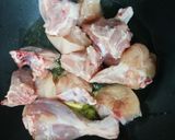 A picture of step 2 of Chicken makhni karahi.