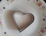 A picture of step 7 of Heart Shaped Dhokla idli.
