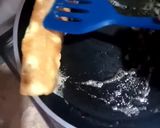 A picture of step 7 of French omelette.