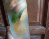 Foto langkah ke 3 dari resep Infuse water.