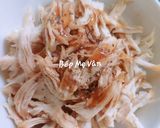 Hình bước làm 1 của món Burger cơm rong biển thịt gà rau củ