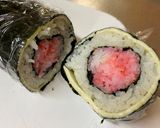 A picture of step 5 of Japanese Flag 🇯🇵 Roll Sushi.