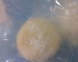 Foto langkah ke 6 dari resep Donat maizena.