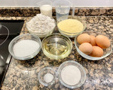 Foto del paso 1 de la receta: Galletas esponjosas con harina de maíz “sin azúcar”