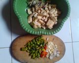 Foto langkah ke 2 dari resep Oseng pare ikan klotok.