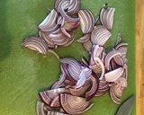 A picture of step 1 of Mexican Pickled Onions.