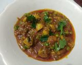 A picture of step 8 of Mushroom Matar (peas) Masala.