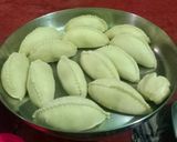 मावा करंजी (Mawa karanji recipe in hindi) रेसिपी चरण 3 फोटो