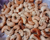 முந்திரி மிளகு தூள் டோஸ்ட்(Munthiri milakuthool toast recipe in tamil) ரெசிபி ஸ்டேப் 2 புகைப்படம்