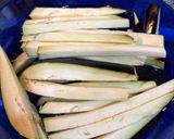 Foto del paso 1 de la receta Palitos de berenjena crujientes. Airfryer