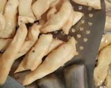 नमकपारे (Namakpare recipe in Hindi) रेसिपी चरण 4 फोटो