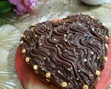 A picture of step 8 of Heart chocolate cake.