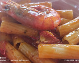 Foto del paso 7 de la receta: Pasta elicoidal en salsa de pomodoro y gambas