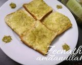 A picture of step 2 of Cheesy Thyme Bread Open Sandwiches.