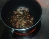 A picture of step 2 of Dry fried beef.