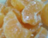 Foto del paso 1 de la receta: Torta de mandarina con chips y baño de chocolate (sin tacc)