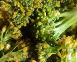 ब्रोकोली पकौड़ा(broccoli pakoda recipe in hindi) रेसिपी चरण 2 फोटो