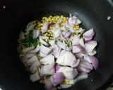 A picture of step 1 of Andhra Uggani/puffed rice upma.