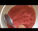 Foto langkah ke 2 dari resep Smoothie Strawberry Pisang.