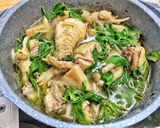 Hình bước làm 7 của món Lẩu gà lá é