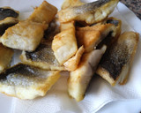 Foto del paso 9 de la receta: Lubina con judías verdes en salsa de pimientos