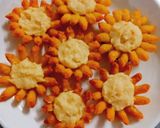 Hình bước làm 3 của món Bánh mặt trời
