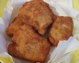 Sajttal-kolbásszal töltött sertéskaraj recept fázis 6 fotója