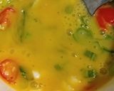 Foto langkah ke 3 dari resep Telur Dadar Mayonnaise Ala Malaysia.
