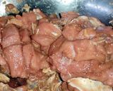 รูปขั้นตอนการทำที่ 1 ของ น้ำตกคอหมูย่าง