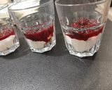 Amarettinis-erdei gyümölcsös pohárkrém recept fázis 3 fotója