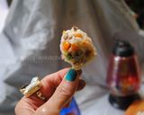 A picture of step 23 of Rice balls.