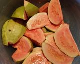 Foto langkah ke 1 dari resep Stup Jambu Biji.