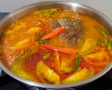 Foto langkah ke 5 dari resep Lempah Kuning Khas Bangka.