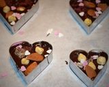 Une image de l'étape 4 de My Heart belongs to Darling... mendiants coeurs en chocolat de la St Valentin.