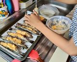 Foto langkah ke 5 dari resep Udang Saus Mayo Keju.