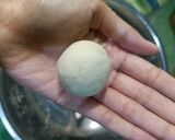 Foto langkah ke 6 dari resep Cilok Isi Telur Puyuh 🧡.