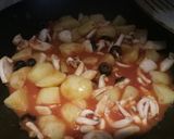 A picture of step 4 of Seppie e patate squid and potatoes.