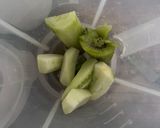 Foto del paso 1 de la receta: Jugo verde de la vida