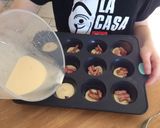 A picture of step 4 of Mini Quiches.