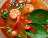 Hình bước làm 4 của món Tom Yum Goong - Súp Tôm Chua Cay Thailand