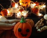 A picture of step 17 of Halloween themed Chocolate cake (pops).