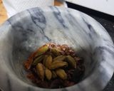 A picture of step 7 of Mutton yakhni pulao.