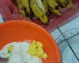 Foto langkah ke 1 dari resep Pisang molen simple.