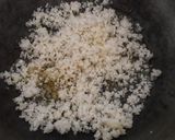 मुरमुरा की चिक्की(murmura ki chikki recepie in hindi) रेसिपी चरण 4 फोटो